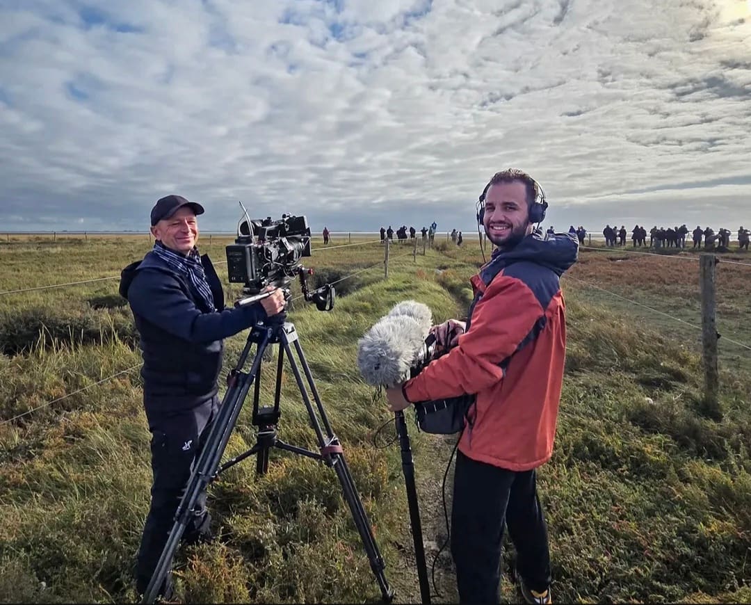 Behind the Scenes 10